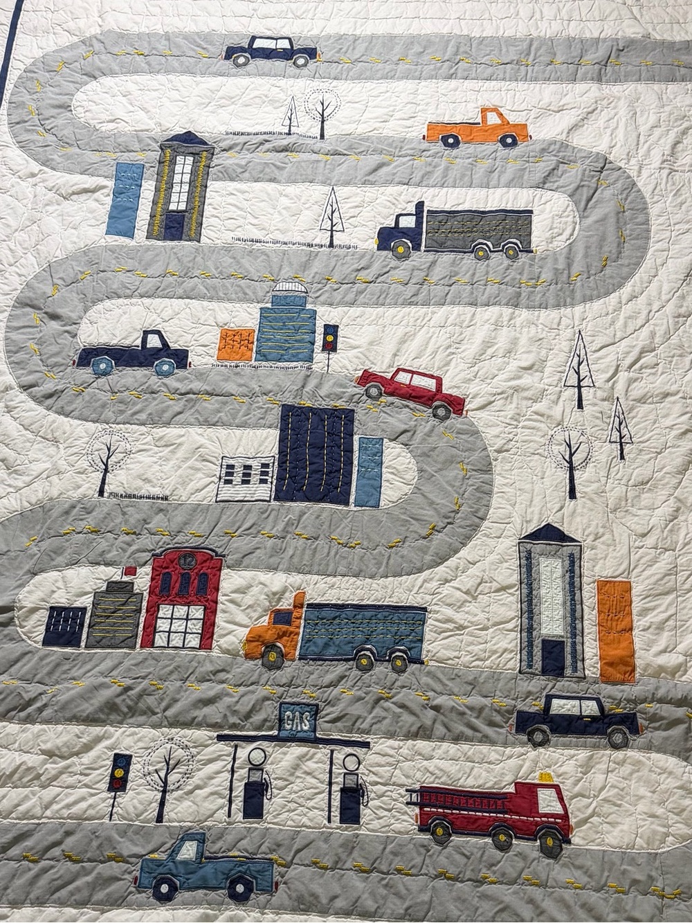 Pottery Barn Kids Twin Transportation Quilt Appliqués Trucks Gas Rare 84 X 64 In